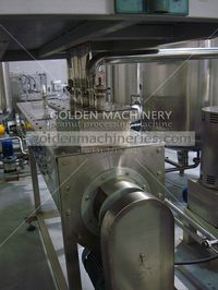 Ribbon Mixer is designed to mix different type (both solid and liquid) additives, the purpose to improve the flavor and taste of peanut butter. Ribbon mixer has a screw force inside for put material forwardly. According to processing requirement, ribbon mixer can be designed into single layer or double layers, double layer type can be inducted cooling medium.