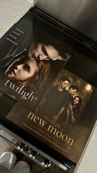 #twilight #twilightnewmoon #recordplayer #vinyl #limitededition #soundtrack #music #preorder #hmv