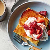 Honey French Toast with Macerated Berries