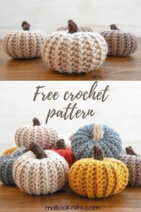 Free crochet pattern for pumpkins that look knit!