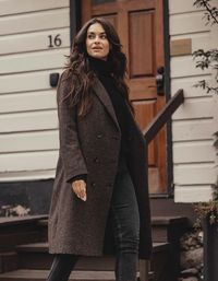 Warm, classic, and refined, the Pop Coat is our take on the classic wool overcoat. Heavy weight and long, it'll keep you as warm as it does iconic, with a double-breasted lapel and deep pockets. Wear it with date-night attire, or whatever you throw on to go to the store. The Pop Coat is an instant glow-up.