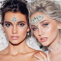 FESTIVAL OUTFITS 2023 - face gems, set of 6 mermaid face jewels, festival face gems and rhinestones, temporary face stickers
#festivaloutfits #coachella #coachellaoutfits #facegems #gems #jewels #rhinestones #accessories #musicfestival #coachella2023 