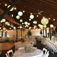 Just like magic, we can make your paper lanterns look like they are floating ✨  #illumepghdesign #paperlanterns #customlighting #weddinginspo #weddinglighting #weddingdecor #weddingdetails #weddingdesign #floatinglanterns #lanternlights #transformyourspace