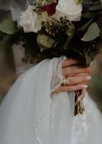 ✨ Beaded Wedding Veil | Beaded Ivory Bridal Veil | Pearl Fingertip Veil ✨ Introducing our stunning Beaded Wedding Veil, the perfect finishing touch to any bride's special day. Handcrafted with delicate tulle and embellished with intricate pearl and crystal beads, this elegant and timeless veil offers a sparkling and romantic look. The Beaded Ivory Bridal Veil features a beautiful beaded edge design that adds a touch of sophistication and glamour to your wedding ensemble. The beads are carefully attached to ensure they stay securely in place, allowing you to dance the night away with confidence and ease. At fingertip length, the Beaded Fingertip Wedding Veil provides just the right amount of coverage without overwhelming your gown. It flows effortlessly behind you, creating a dreamy and eth