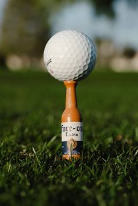 Add some “swing” to your golf game with Beer Bottle Golf Tees from Putt Light Golf Co! These 2-1/4" tall tees are made to last, unlike wooden tees, and are 100% recyclable. Plus, they’re customizable for a unique touch. Made in the USA and sold in a set of (6) tees per package. Cheers to a better game!