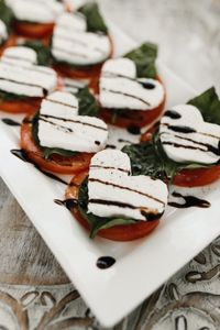 Caprese Has My Heart – Valentine’s Day Appetizer | Valentines day food ideas | valentines day food appetizer | at home valentines day ideas | at home valentines day food | caprese salad recipe | heart shaped food ideas | heart shaped food dinner | valentines day party appetizer | caprese appetizer valentines | KBStyled #valentinesday #capresesalad