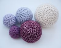 Want a tiny sphere? A giant pouf? Achieve the perfect size with this easy crochet ball formula. On Craftsy!