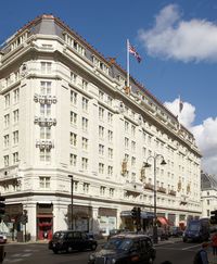 Large hotel on The Strand, a major London thoroughfare near Trafalgar Square and Covent Garden. We stayed here in 1994 on the last leg of our 17 day European tour with Pell City students.