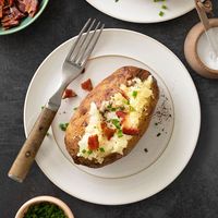 An air-fryer baked potato can be the staple lunch or dinner for any day of the week. Quick, easy and totally customizable, there is no reason not to love them.