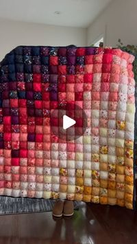 Melissa Lowry on Instagram: "Some projects can literally hug you

#melissalowry #puffquilt #sewing #quilt #quilting #sew"