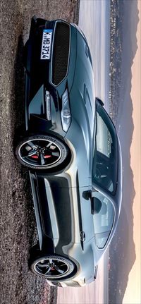 Ford Mustang Bullitt 2019 Engine: 5.0L V8 Power: 354 kW / 481 hp Torque: 569 Nm / 420 lb-ft Weight: 1,681 kg / 3,706 lbs 0-60 mph: 4.4 seconds Top Speed: 262 kph / 163 mph