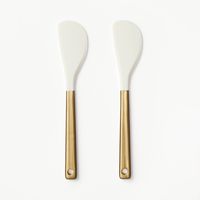 Accomplish a variety of cooking and baking tasks with ease with the 2-Pack Champagne/Silicone Mini Spatula Set from Figmint™. The mini spatula set includes two spatulas, each with an aesthetically pleasing champagne-finish handle and cream-color silicone head. They’re designed for use on all cookware types and have ergonomic handles for comfortable maneuverability. Plus, the utensils look great displayed in your kitchen, and you can simply toss them in the dishwasher after use to clean. Figmint™