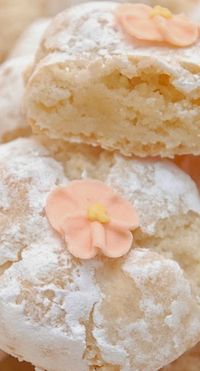 Fabulous Italian Amaretti Cookies