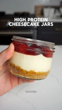 High protein cheesecake jars that actually taste good!!! I worked very hard on this recipe to make sure you couldn’t even tell it was high protein. They really just taste like normal cheesecakes! 🍒🥰