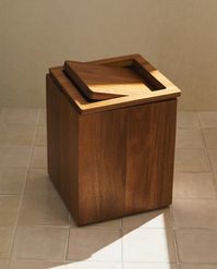 Image 1 of the product SQUARE WOODEN BATHROOM WASTEPAPER BASKET