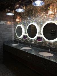 Enjoy 5-star luxury from the comfort of your own bathroom with LED Vanity Mirrors from Mirrors and Marble! 5-year warranty & easy mounting.