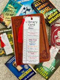 This is a great gift for all the members of your book club!  #freidamcfadden #thelockeddoor #thrillerbooks #thrillerreads #bookmarksofinstagram #etsybookmarks #bookclubgifts #bookclubgirl #freidamcfaddenauthor #readingtime #reading #readingaddict #bookmarkshop #bookmarklove #bookmarkcollection #thrillerbookmarks #lovetoreadbooks #freidamcfaddensbiggestfan #freidareadah#etsyfindsoninstagram #etsybuyersandseller #etsyshop #etsyseller #etsyfinds #etsyhandmade #etsybookmarks