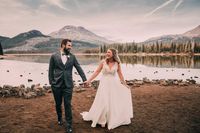 sisters bend oregon elopement wedding photography photographer cascade sparks lake adventure outdoors central