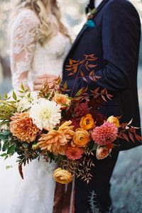 Fall colored bouquet