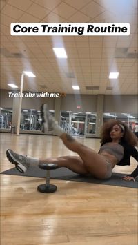 Strengthen your core with this quick & efficient abs workout! Perfect for busy schedules, this routine targets all major abdominal muscles, enhancing stability and strength. No equipment needed—just a mat and your determination! Get ready to feel the burn and be on your way to a flat belly. 🔥Video credit @officialrobynora on TikTok. Follow for more weight loss tips 💗  Recommendation: 3-4 sets, 35-45 seconds a piece.