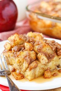 This Cinnamon Apple French Toast Casserole is the perfect easy overnight recipe for holidays or any time you want a fun breakfast without a ton of work. And it has the most delicious streusel topping! #frenchtoastcasserole #overnightfrenchtoast #breakfastcasserolerecipe #bakedfrenchtoastrecipe