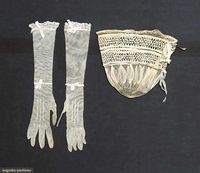 Reticule & Glove Set, England, C. 1820, Augusta Auctions, April 9, 2014 - NYC, Lot 155