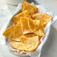 Ready for a wholesome snack? You can make air-fryer tortilla chips with way less oil than used for deep-fried tortilla chips.