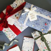 Christmas gifts all wrapped up pretty in our double sided gift wrap - Bespoke Letterpress - @bespokepress #stationeryaddict #letterpress #christmas