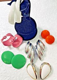 Vintage Earrings Lot 6 Pair Clipon Trifari White Orange Lucite Green Pink Metal