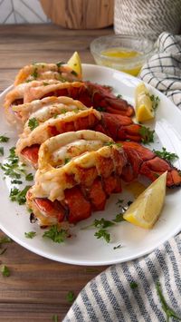 Add elegance to your menu with perfectly cooked lobster. Broiling lobster is the easiest and most succulent way to enjoy full-sized cold water lobster tails. Get the full guide on our blog.