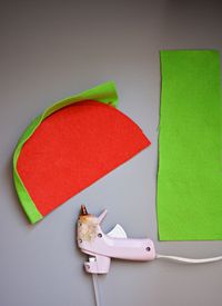 DIY Pineapple & Watermelon Felt Bags (No Sew) » Little Inspiration