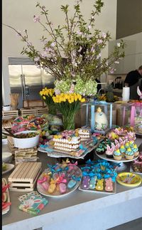 Easter Décor from Kardashian-Jenner Family Celebrates Easter 2022 on E! Online