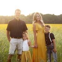 The Shull Family. Summer family photos. Mustard yellow and navy blue.