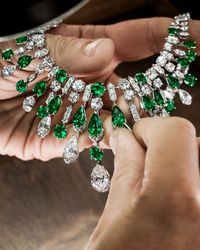 Nature determines the size and clarity of gemstones; setting these stones requires Graff’s unrivalled skill and precision, with each mount uniquely crafted to cradle the magnificent stone at its heart. #GraffDiamonds