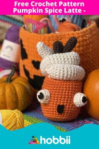 The cutest Pumpkin Spice Latte is ready for halloween! Decorate your house or the kid’s room and spread the joy of this sweet amigurumi. Height: Approx. 18 cm (7 inches)...