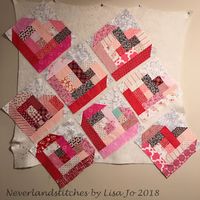 Neverlandstitches by Lisa Jo: A Scrappy Log Cabin Heart Block