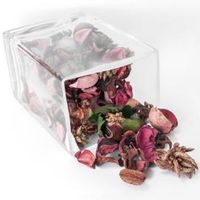 The variations of rose potpourri are almost endless.