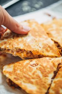 Super Easy Lentil Quesadillas | pinchofyum.com