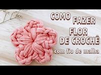 PASSO A PASSO CHAVEIRO FLOR DE CROCHÊ | Aprenda como fazer uma flor com o fio de malha - YouTube