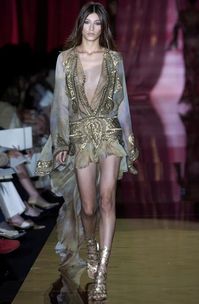 Elie Saab  Fall/Winter Couture 2003 .. Follow for daily uploads <3 #fashionweek #styleinspo #dresstoimpress