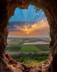 #israel #cave #nature #aesthetic #view #sunkissed