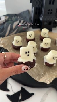 happy october! here’s how to make ghost marshmallow brownie bites to celebrate halloween month! Such a yummy and cute treat! 👻  I used the @target brownies, melted white chocolate and dipped a marshmallowz. Placed on top and let cool before adding eye details!