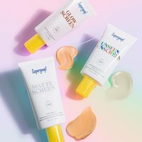 📷 credit: supergoop Looking for an SPF + Primer in 1? We’ve got you covered! ✨Choose Glowscreen if you are looking for a pearlescent, dewy finish 💛Go for Mattescreen if you need shine control throughout the day ☀️Or pick Unseen Sunscreen for an invisible, natural finish! Available at Sephora.