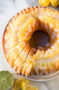 7 Up Cake {With Cake Mix} - CakeWhiz