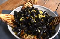 Just wanted to share this delicious recipe from Lidia Bastianich with you - Buon Gusto! MUSSELS WITH FENNEL AND SAFFRON