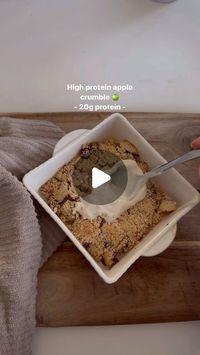 Stefanie 🏴󠁧󠁢󠁳󠁣󠁴󠁿 on Instagram: "If you struggle to hit your protein goals and or struggle with sweet tooth cravings then this high protein apple pie is for you 🍏 breakfast, snack or dessert or whenever you fancy really 👏🏻 ingredients: 1 apple 1 tsp flour 40ml almond milk 1 tsp syrup Dash cinnamon 20g flour 15g vanilla protein 25g vegan greek yogurt 1. Mix all the dry ingredients for the crumble. 2. Knead the Greek yogurt into it 3. Cut the apple into small pieces and caramelise it in a pot. Mix the flour with the milk and a sweetener as desired and coat the apples with it. 4. Put the apple mixture in a small baking dish, sprinkle it with the crumble and bake for about 20 minutes at 180 degrees. #highproteinmeals #highproteinmeals #highproteinbreakfast #healthybreakfastinspo #heal