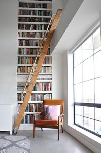 16 Floor-to-Ceiling Bookshelves That Will Make Your Jaw Drop