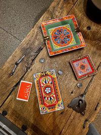 With Dolce & Gabbana Casa, the Italian designers bring the exuberance of their couture designs to a line of luxury homeware accessories, impeccably crafted by skilled artisans from the region.  The Carretto Ashtrays will enhance any space, acting as a vibrant focal point.