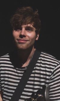 luke hemmings | Tumblr