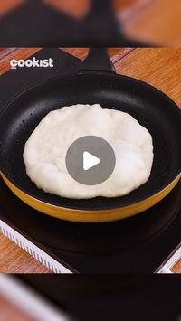 Cookist Wow on Instagram: "With only 5 ingredients from your pantry, you can make a super fluffy and soft #pita bread in a pan 😍

👉INGREDIENTS
520g (4 1/4 cups) of all-purpose flour
5g of dry yeast
320ml (1 1/4 cups) of water
30g (2 tbsp) of extra virgin olive oil
15g (3/4 tbsp) of salt

👉METHOD
1. In a bowl add the flour, dry yeast, water, and extra virgin olive oil and mix with the spatula. Finally, add the salt and knead it with your hands to obtain compact dough. Let the dough rise for 3 hours, or until it doubles in volume.
2. After elapsed, transfer the dough to the working surface and split it into 8 equal pieces.
3. Form the balls from each piece of the dough and roll it out to form discs of about 20 cm.
4. Add extra olive oil to the pan and place the pita. Cook over high heat f